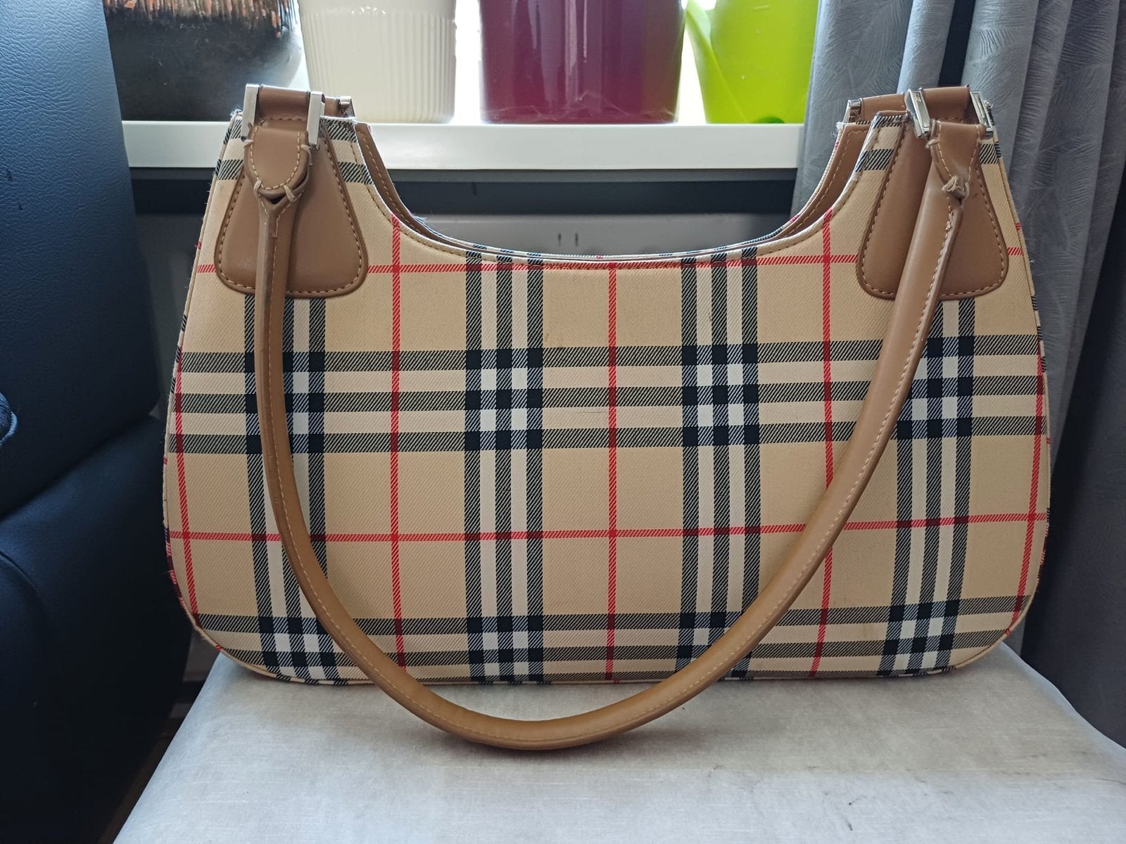 Burberry handtas met klassiek ruitpatroon, Ophalen of Verzenden, Gebruikt, Beige, Handtas