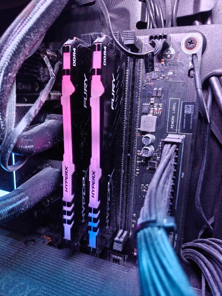 HyperX Fury DDR4 ram 16 gb RGB, Computers en Software, RAM geheugen, DDR4, Ophalen of Verzenden, Zo goed als nieuw, 16 GB