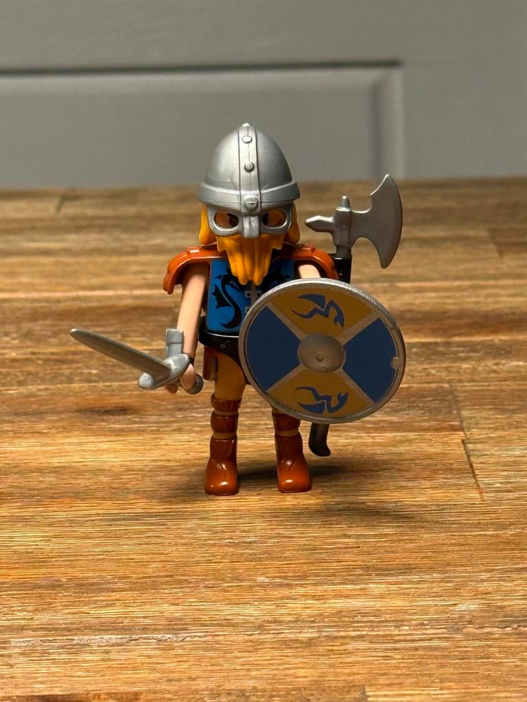 Playmobil Viking met zwaard, bijl en schild uit serie 11, Ophalen of Verzenden, Gebruikt