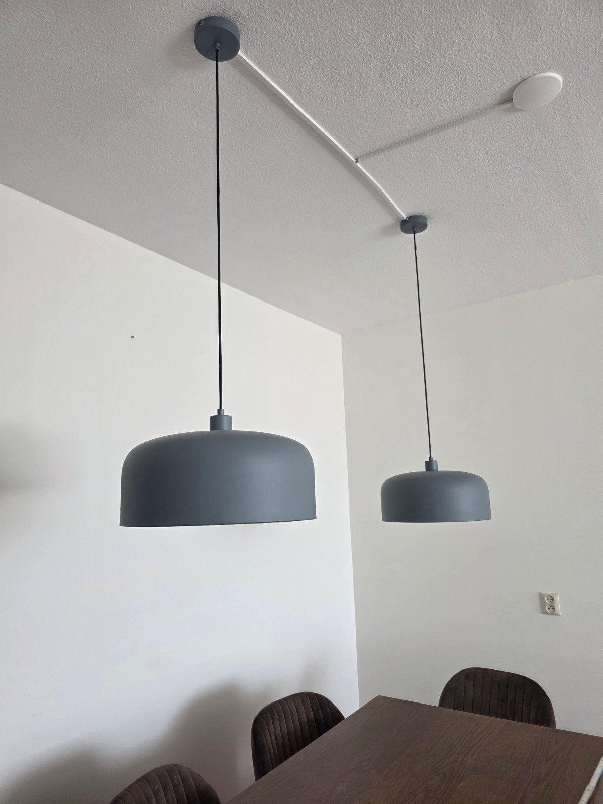 Set van 2 moderne grijze hanglampen, Ophalen, Metaal