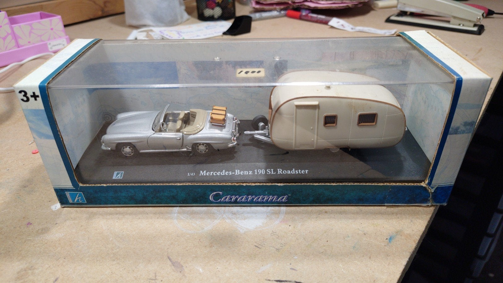 Hongwell Cararama Mercedes-Benz 190 SL Roadster met caravan, Ophalen of Verzenden, Zo goed als nieuw, Auto
