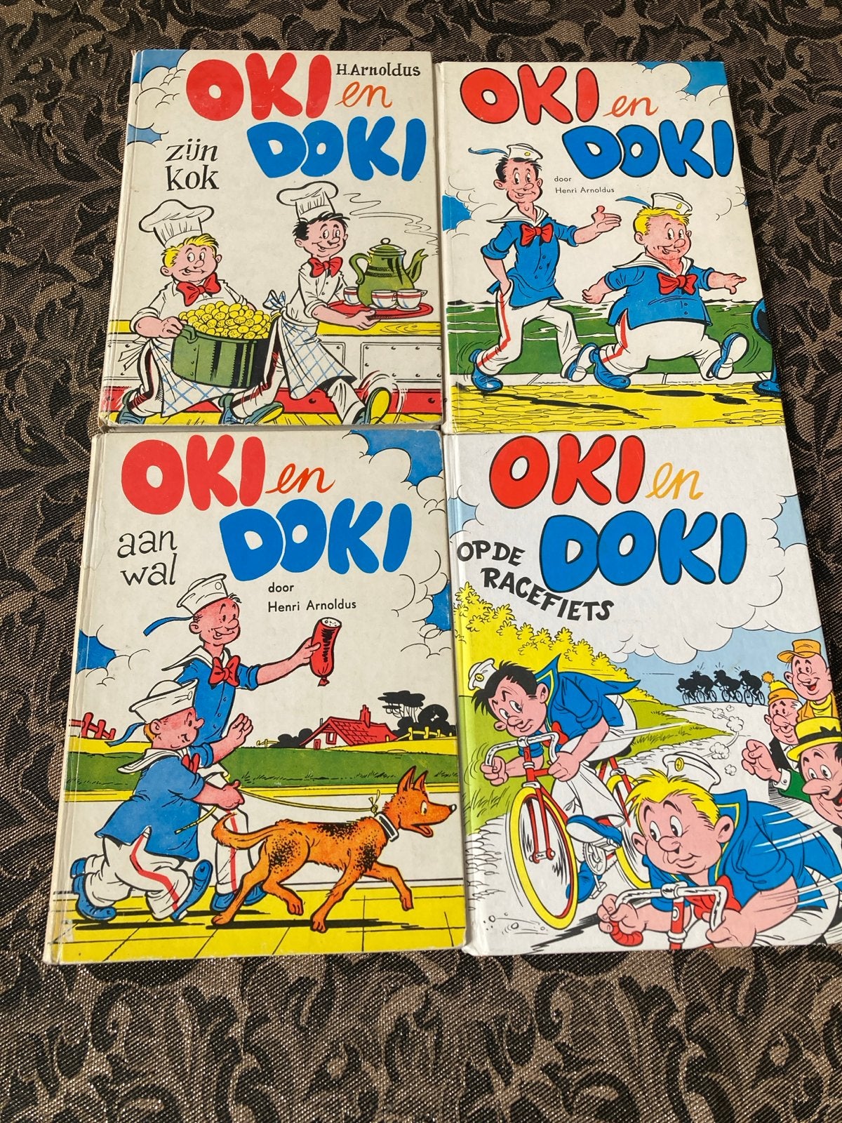 Oki en Doki stripboeken - Complete serie van H. Arnoldus, Complete serie of reeks, Ophalen of Verzenden, Gelezen