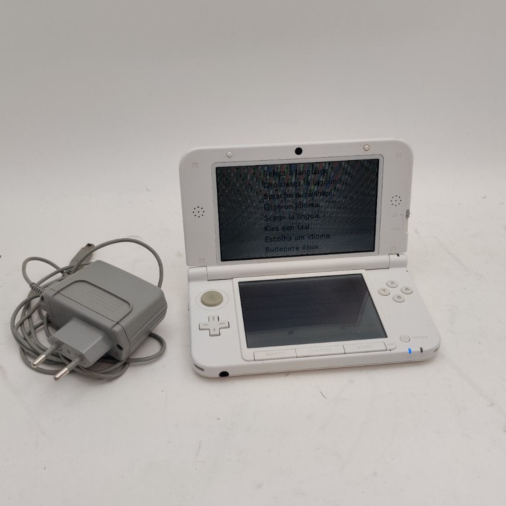 Nintendo 3DS XL Wit (Pearl White) (3DS) met lader €259.99, N, N, Wit, Ophalen of Verzenden