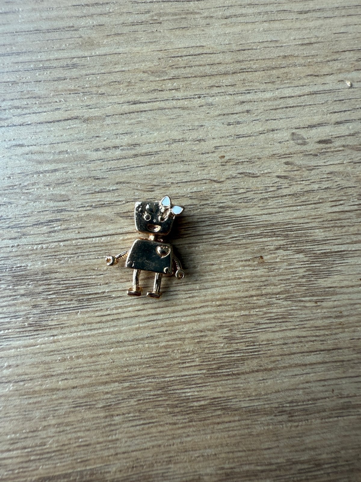 Leuke gouden robot bedel voor Pandora armband, Overige materialen, Pandora, Ophalen of Verzenden, Zo goed als nieuw