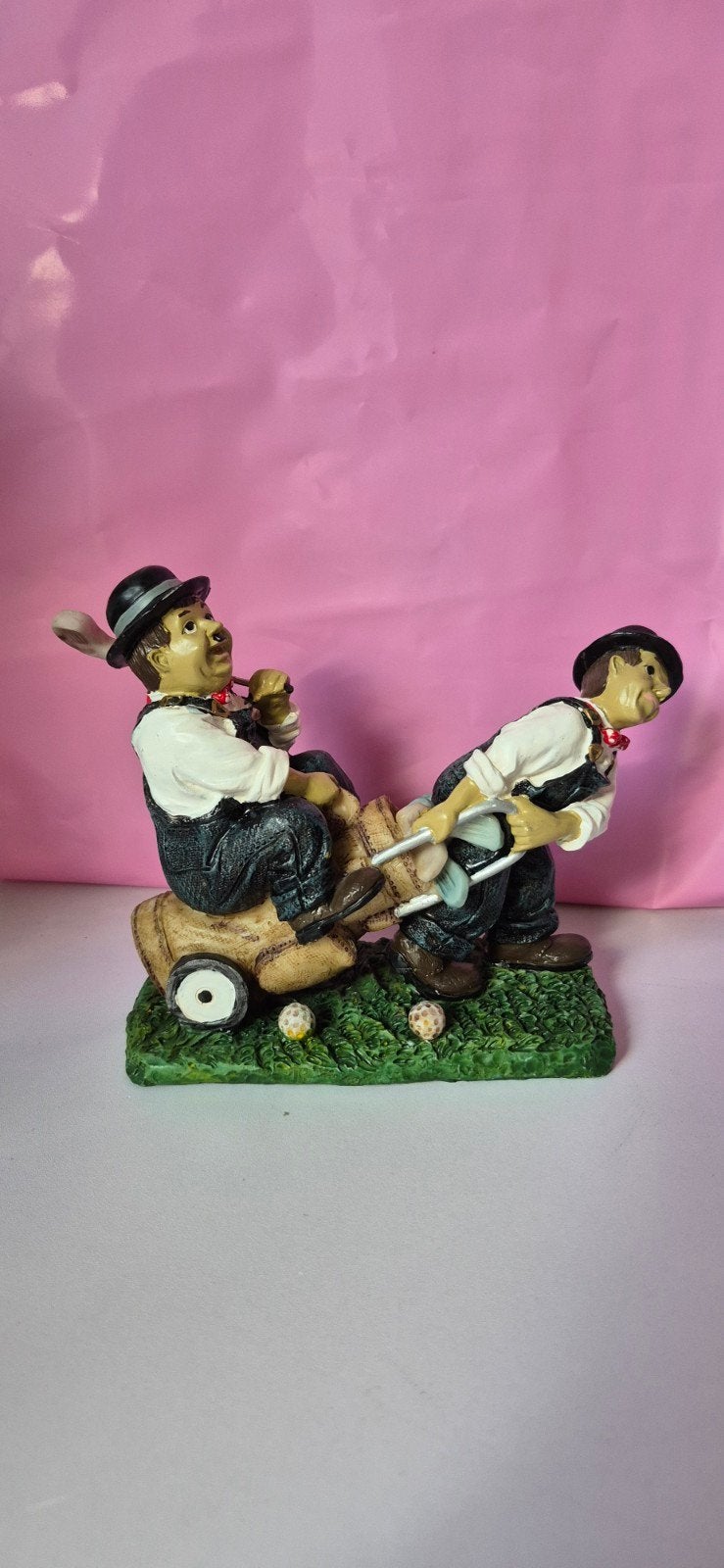 Laurel en Hardy op golftas, Ophalen of Verzenden, Gebruikt, Mens
