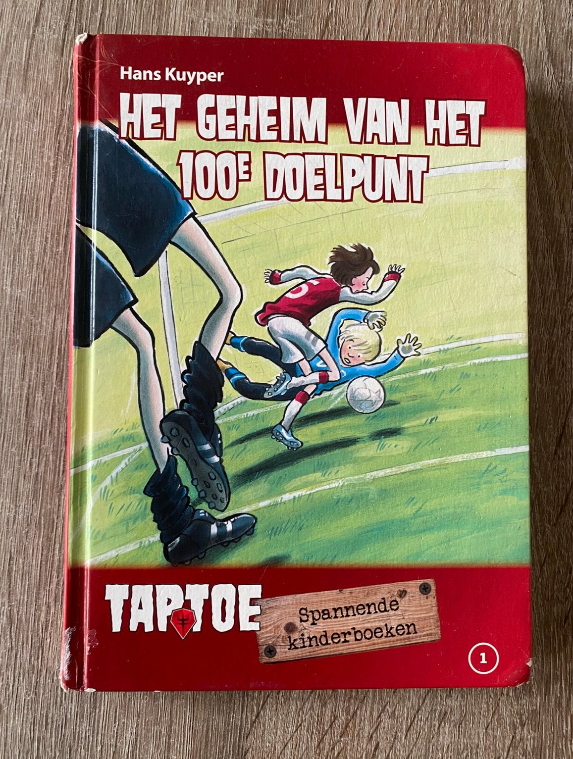 Het geheim van het 100e doelpunt - Hans Kuyper, Boeken, Ophalen of Verzenden, Gelezen, Fictie algemeen