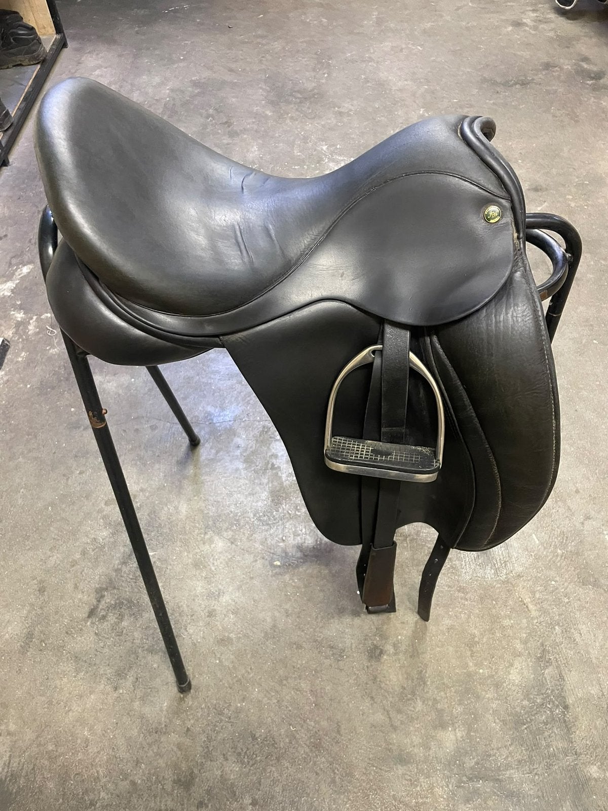 2 Hulsenbos zadels 17,5 inch zwart, Dieren en Toebehoren, Hulsebos, L (17.5 inch), Gebruikt, Dressuur