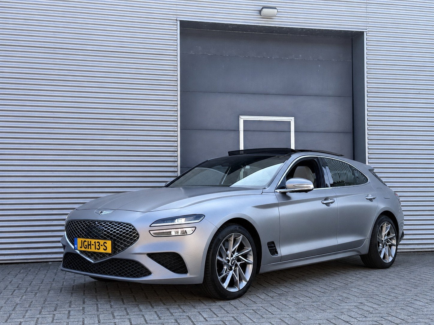 Genesis G70 Shooting Brake 2.0T Luxury AWD I Aut. I Pano.dak, Auto's, Genesis, Automaat, 1998 cc, Automatische klimaatregeling
