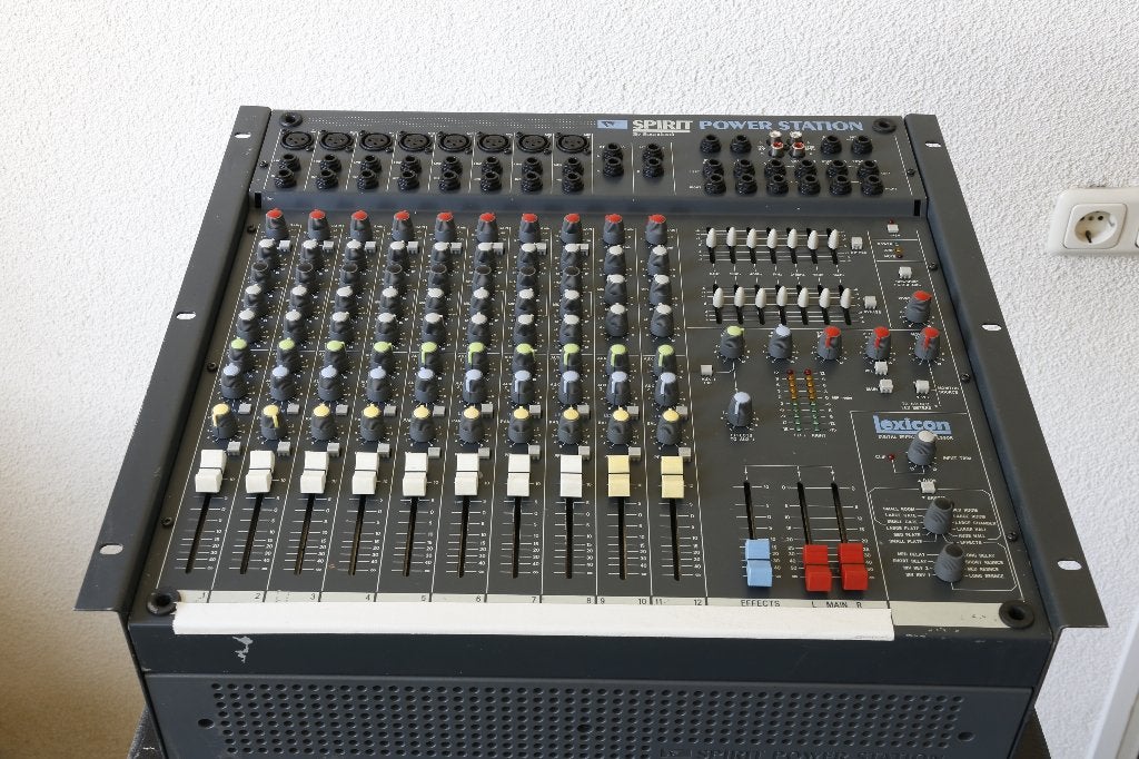 Soundcraft Spirit Powerstation 600, Ophalen