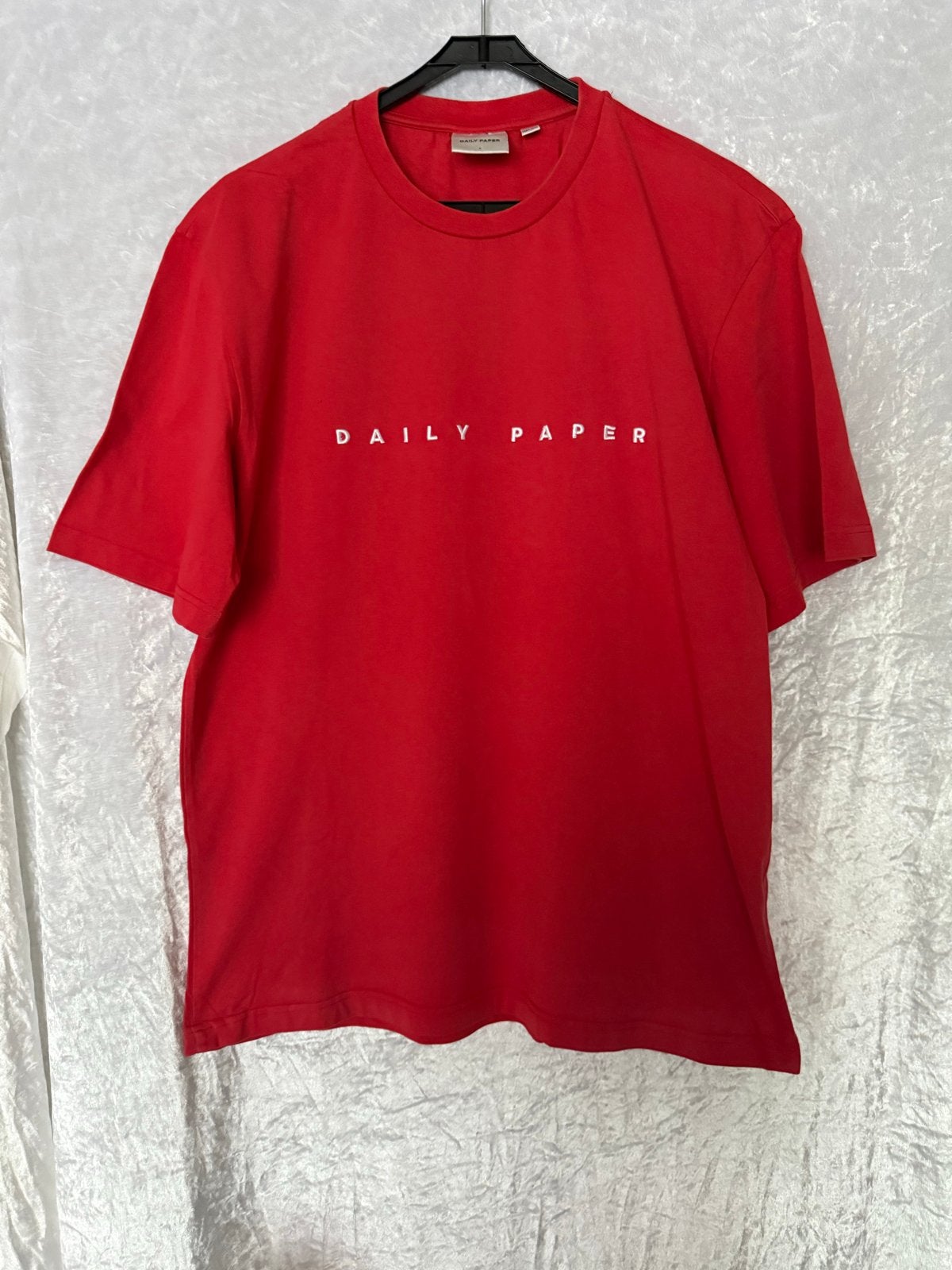 Daily Paper T-shirt rood maat L, Ophalen of Verzenden, Zo goed als nieuw, Maat 52/54 (L), Rood
