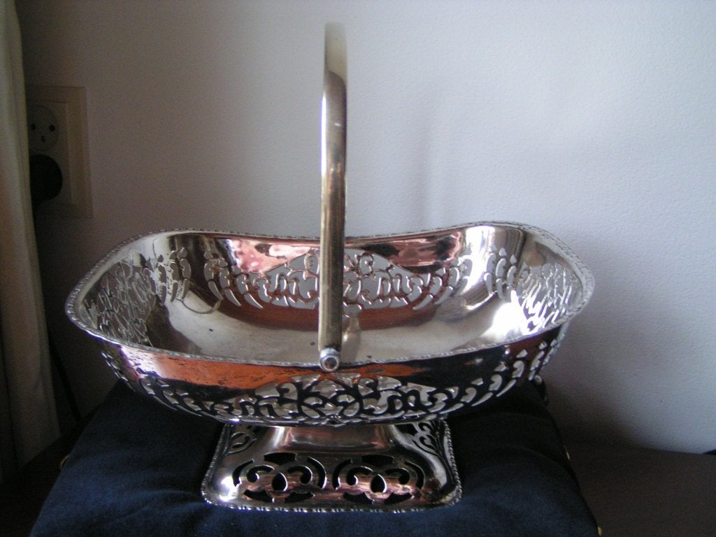 Prachtige Schaal EPNS Made in England, Antiek en Kunst, Antiek | Goud en Zilver, Ophalen of Verzenden