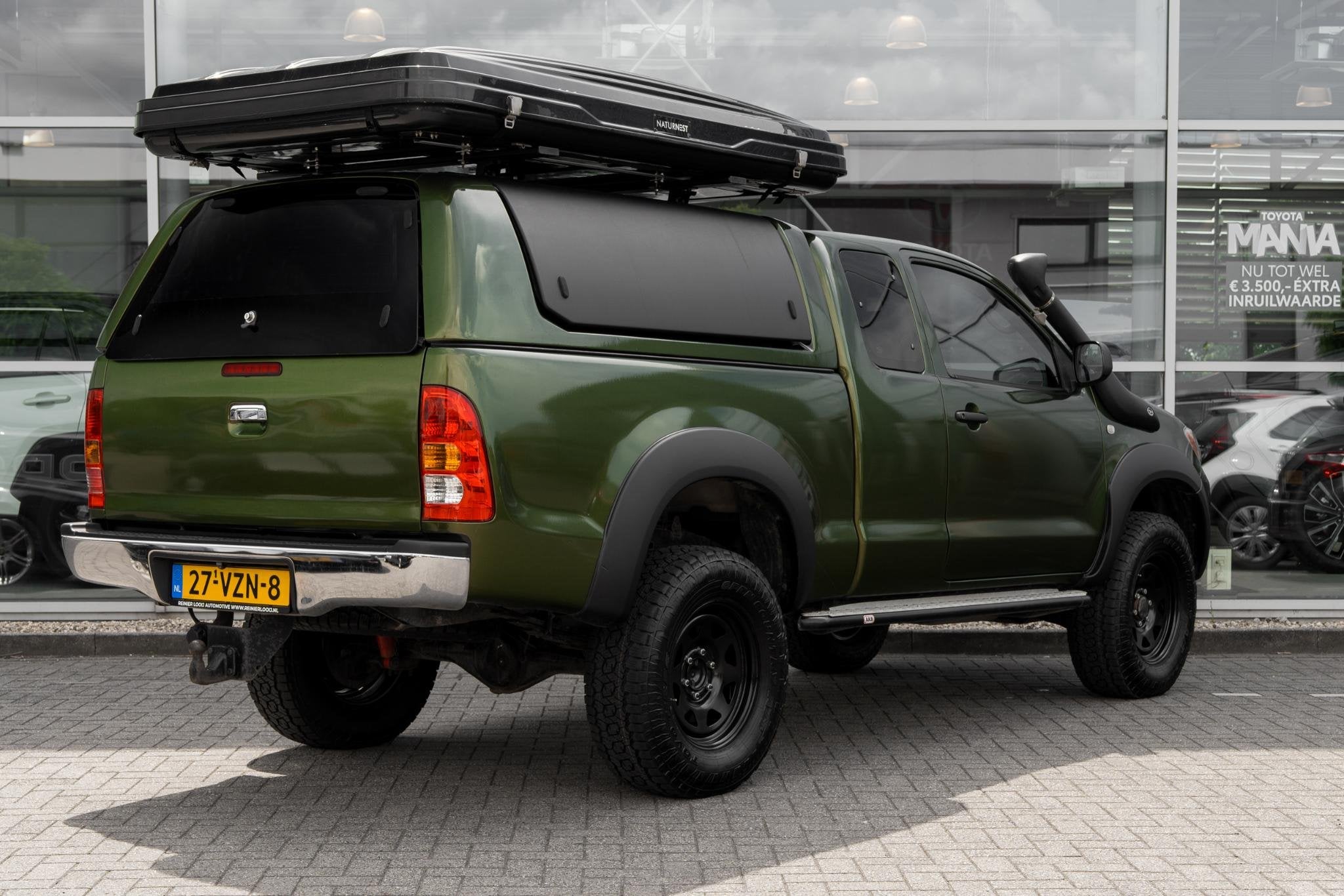 Toyota HiLux 2.5 D-4D SX Xtra Cab, Auto's, Stof, Gebruikt, 3000 kg, Origineel Nederlands