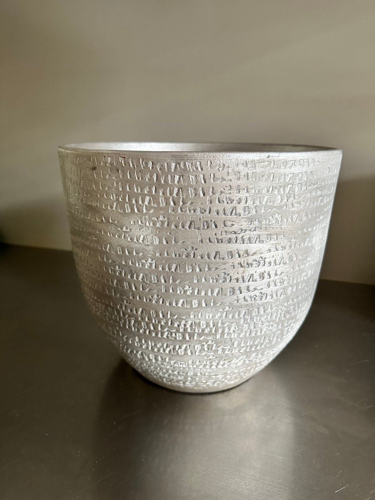 Decoratieve pot met textuur - Grijs/Zilver, Ophalen, Gebruikt, Rond, Pot of Kruik
