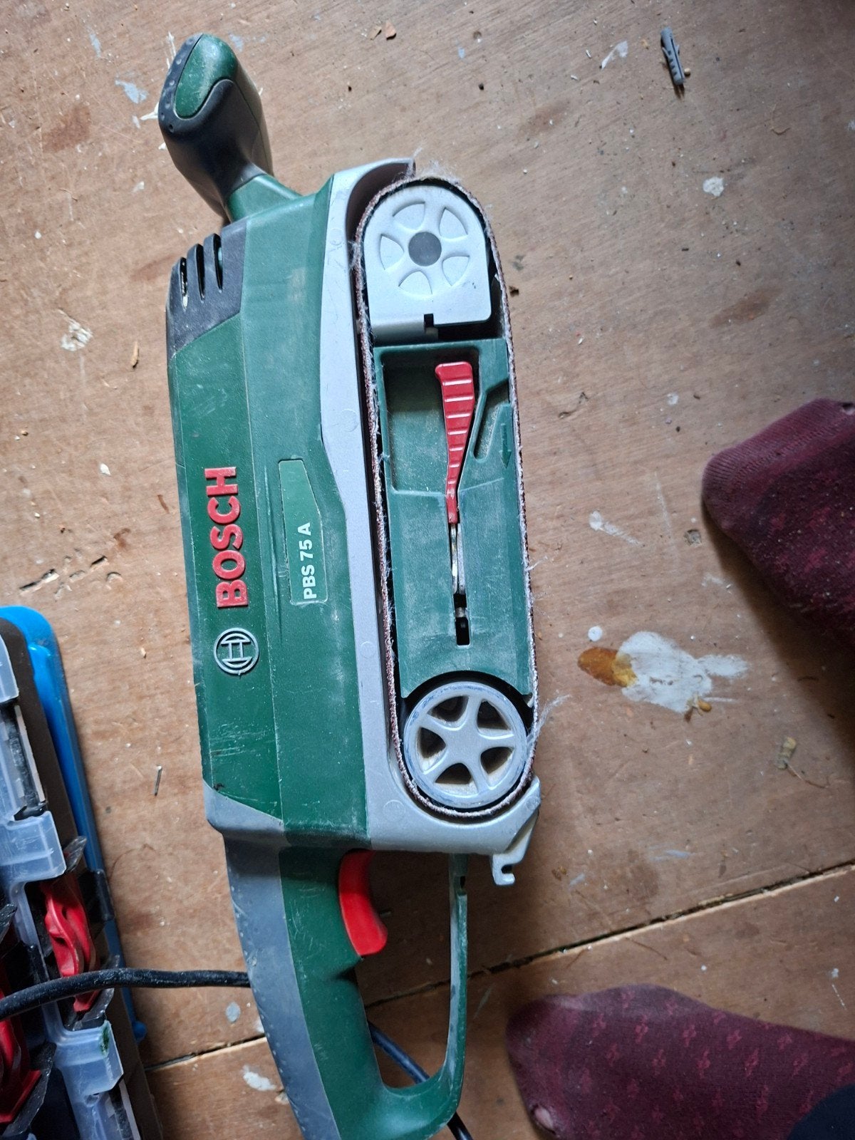Bosch PBS 75 A Bandschuurmachine, Doe-het-zelf en Verbouw, Gereedschap | Schuurmachines, Ophalen, Gebruikt, Minder dan 600 watt