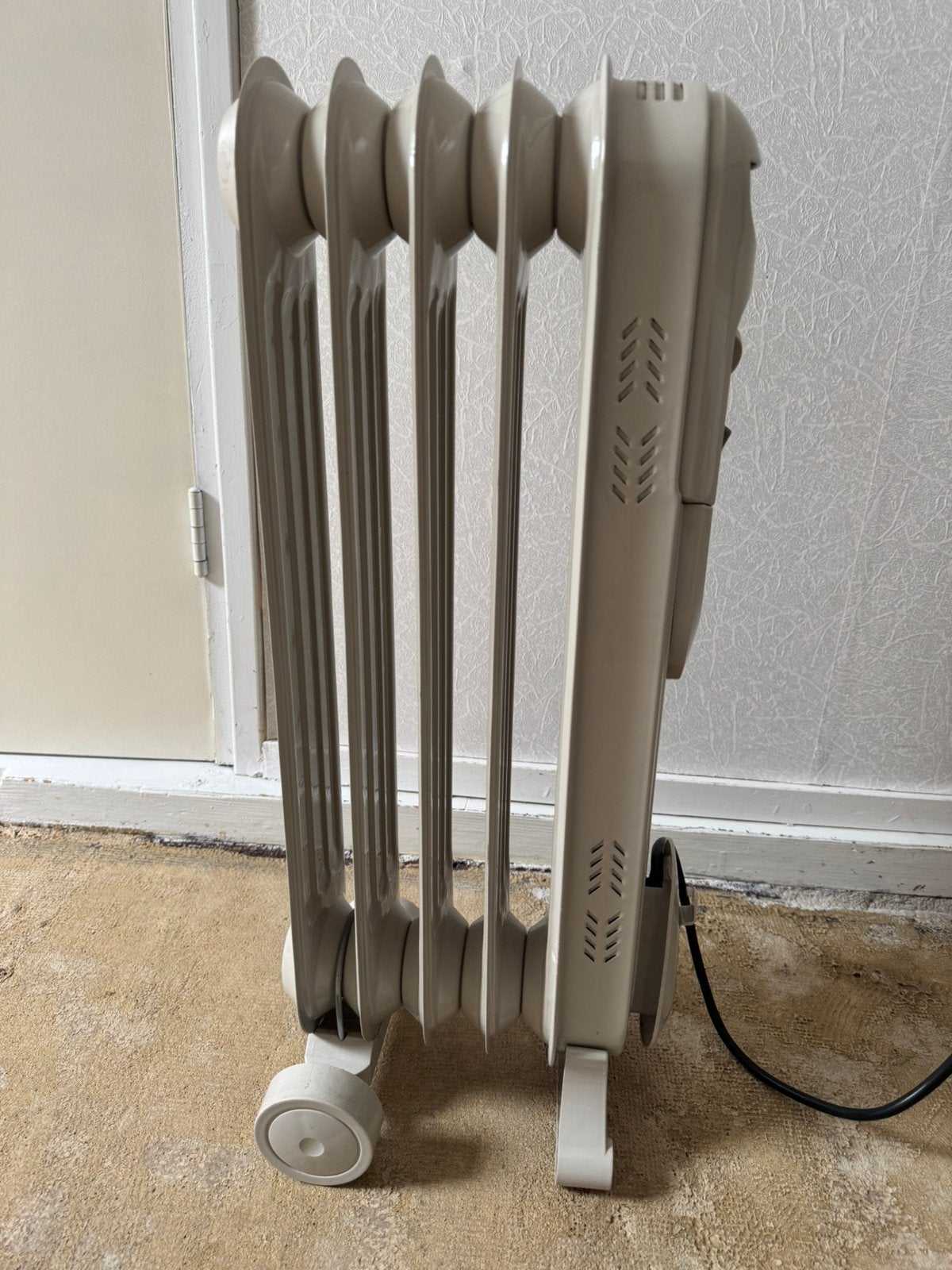 ELRO V05 oliegevulde radiator 1000W elektrisch, Ophalen, Oliekachel, Gebruikt, Elektrisch