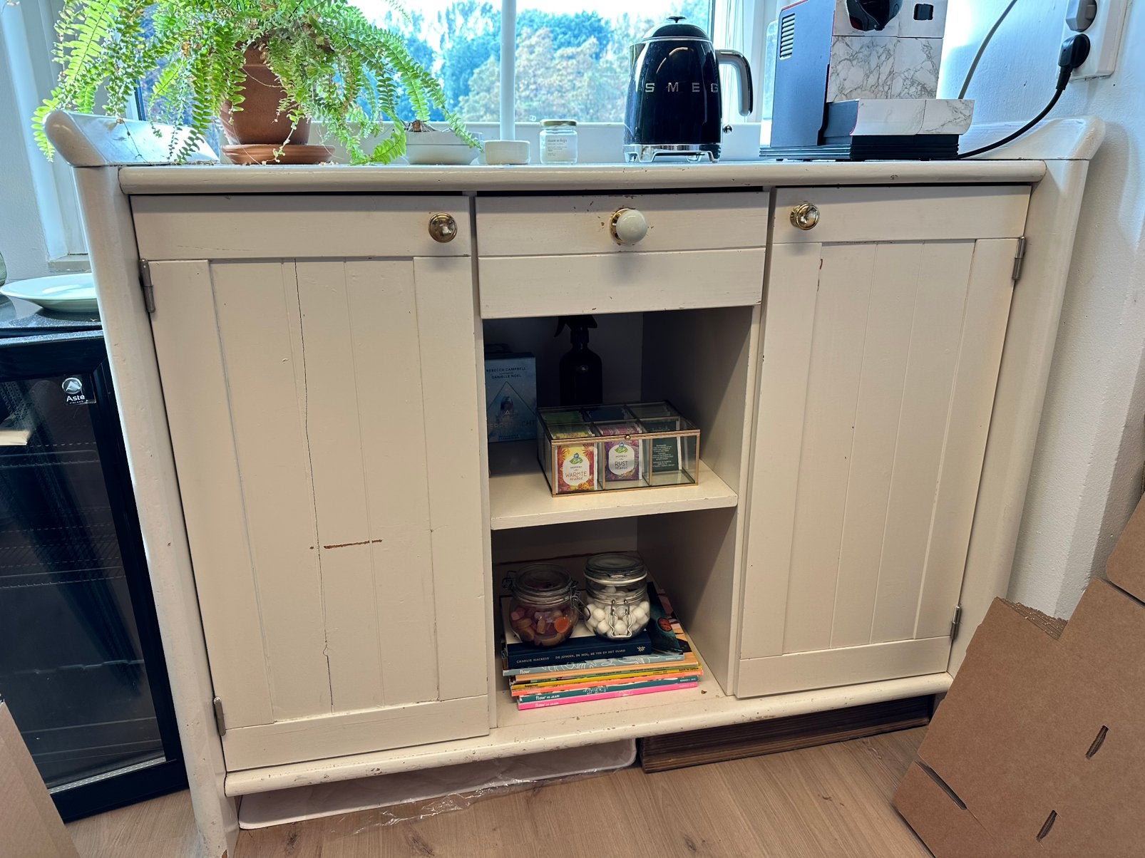 Lage kast / commode, Ophalen, Gebruikt, Overige houtsoorten, 50 tot 75 cm