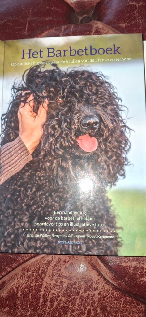 Het barbetboek, Ophalen of Verzenden, Zo goed als nieuw, Honden