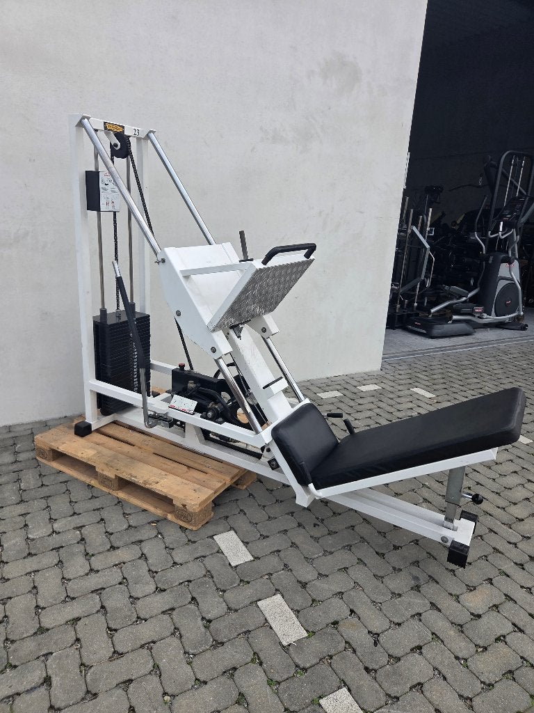 Technogym Leg Press met Easy Start - 260kg Gewichtenblok