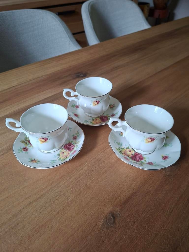 Royal canterbury, Antiek en Kunst, Antiek | Servies compleet, Ophalen