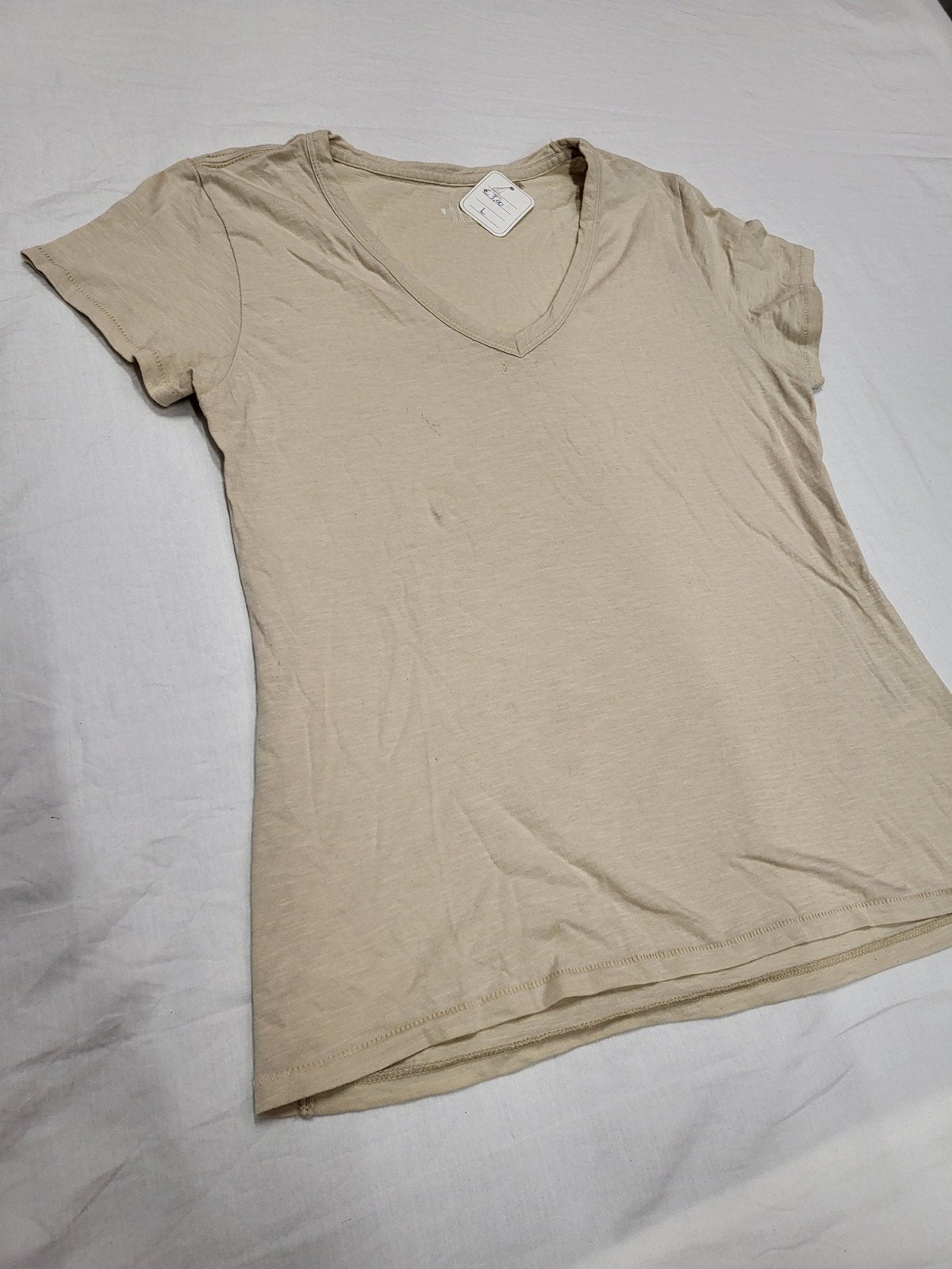 Clockhouse Basics T-shirt - Maat L - beige, Beige, Maat 42/44 (L), Ophalen of Verzenden, Zo goed als nieuw