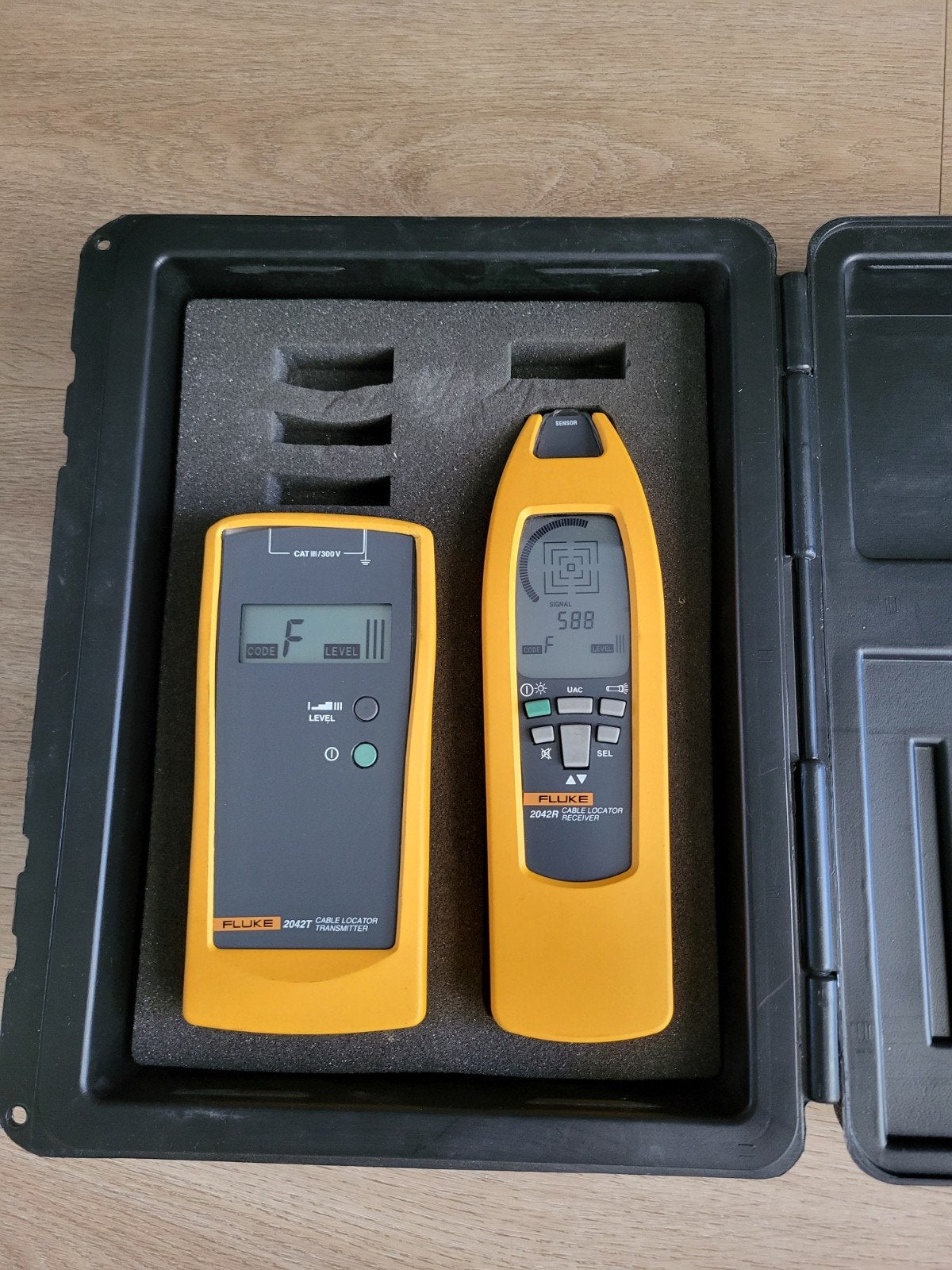 Fluke 2042 Kabelzoeker - Professionele Kabel Tracer Set, Doe-het-zelf en Verbouw, Ophalen of Verzenden, Zo goed als nieuw