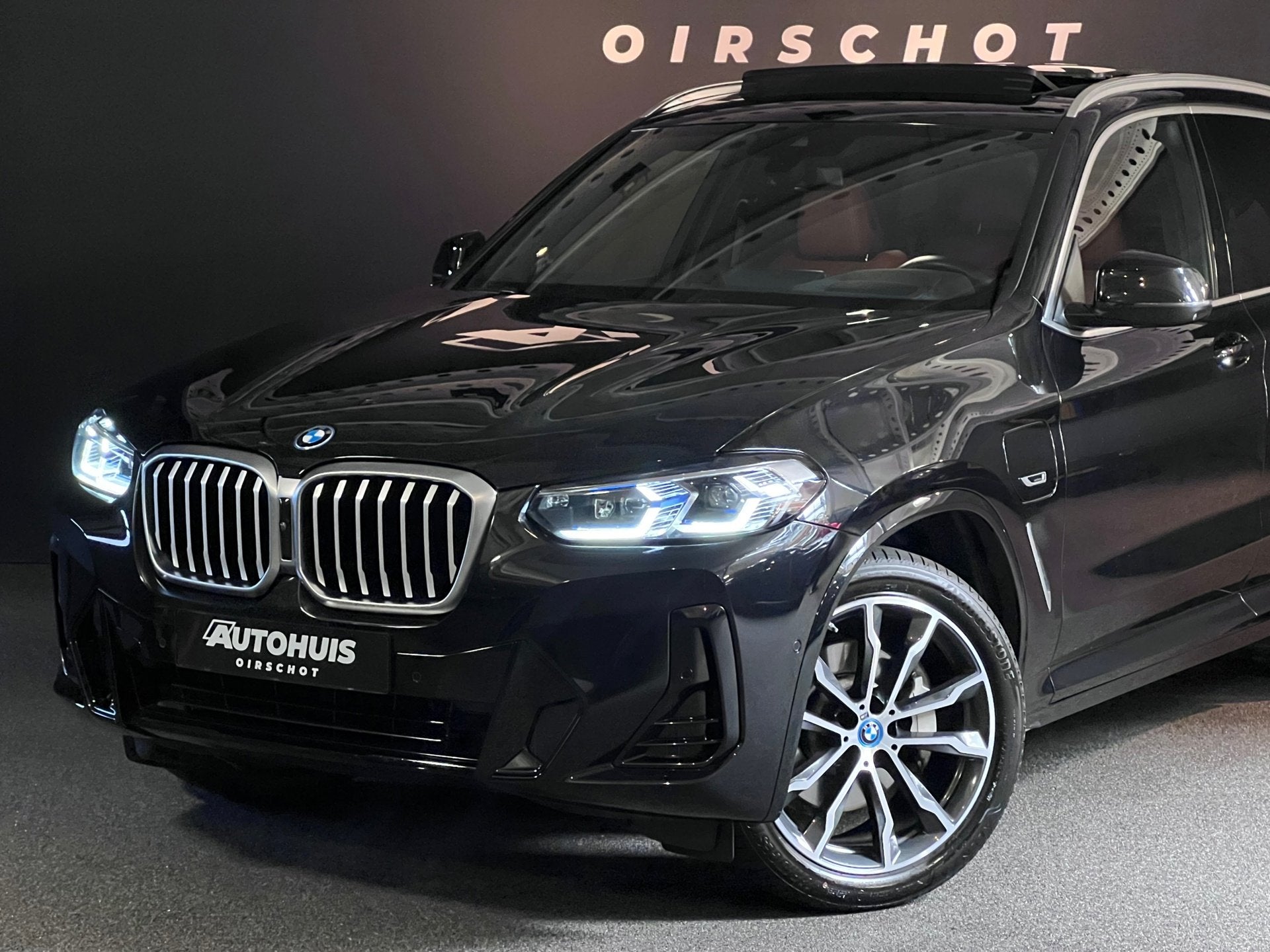 BMW X3 XDrive30e High Executive Edition M Merino Memory stoe, Auto's, BMW, 1998 cc, Gebruikt, Zwart, Vierwielaandrijving