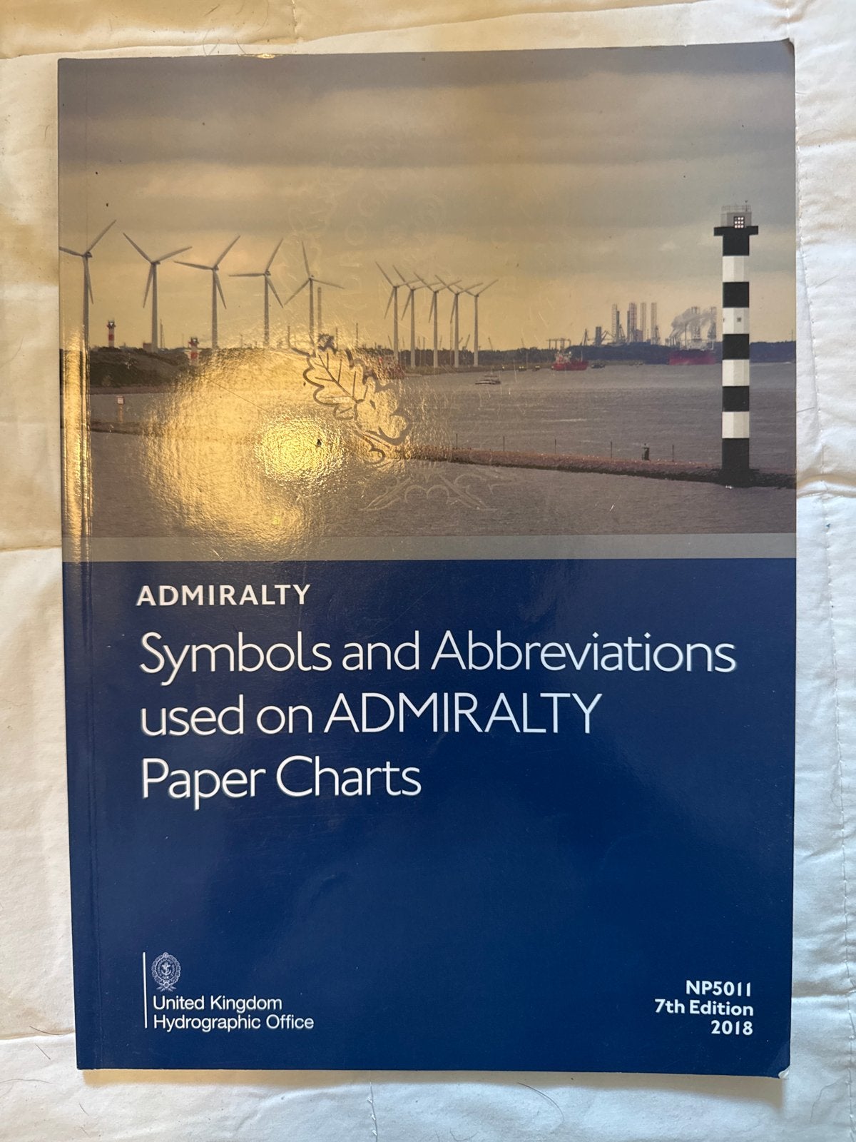 Admiralty Symbols and Abbreviations Paper Charts 2018, Ophalen of Verzenden, Zo goed als nieuw, Overige onderwerpen
