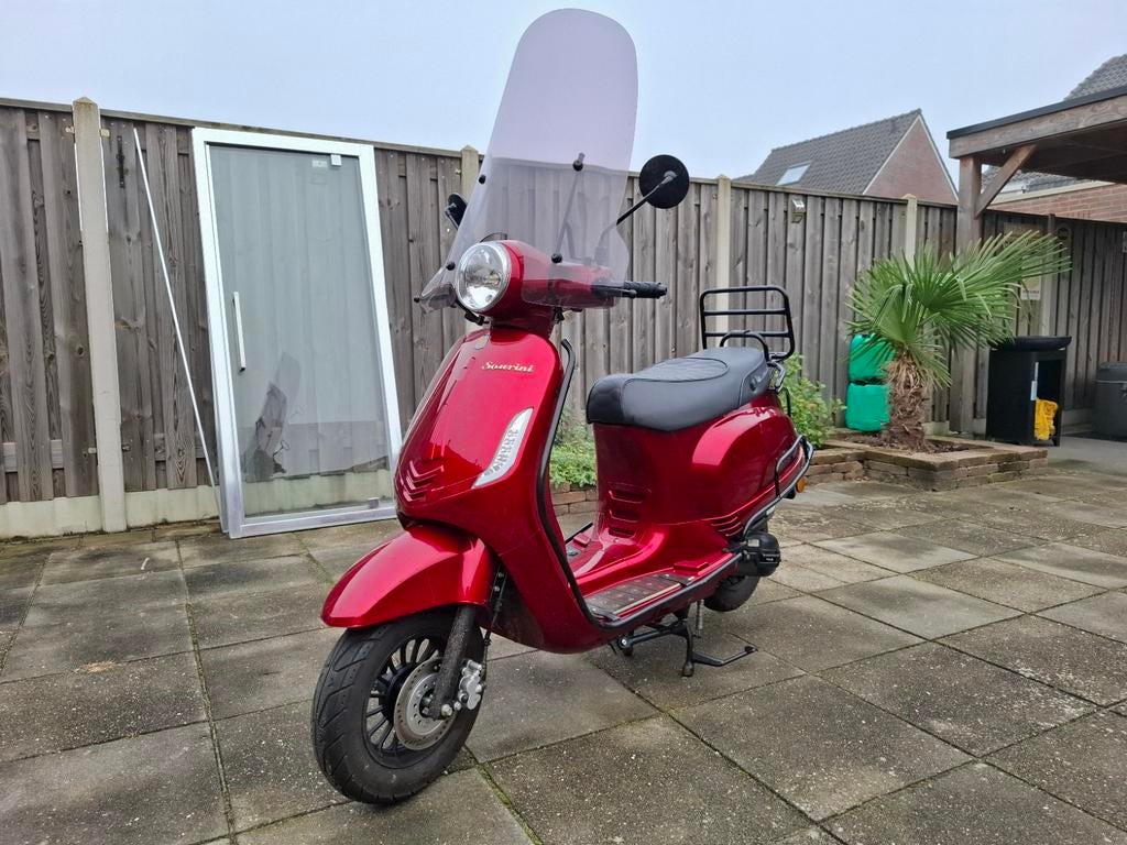 La Souris Sourini Brommer, Fietsen en Brommers, Brommeronderdelen | Scooters, Ophalen, Zo goed als nieuw, Overige typen, Overige merken