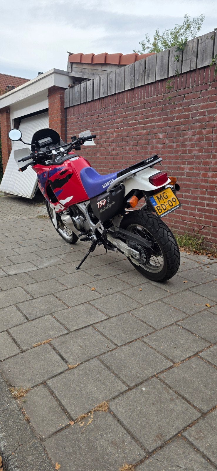 Honda Africa Twin XRV 750 RD07, Motoren, 750 cc, 2 cilinders, Sportuitlaat, Occasion