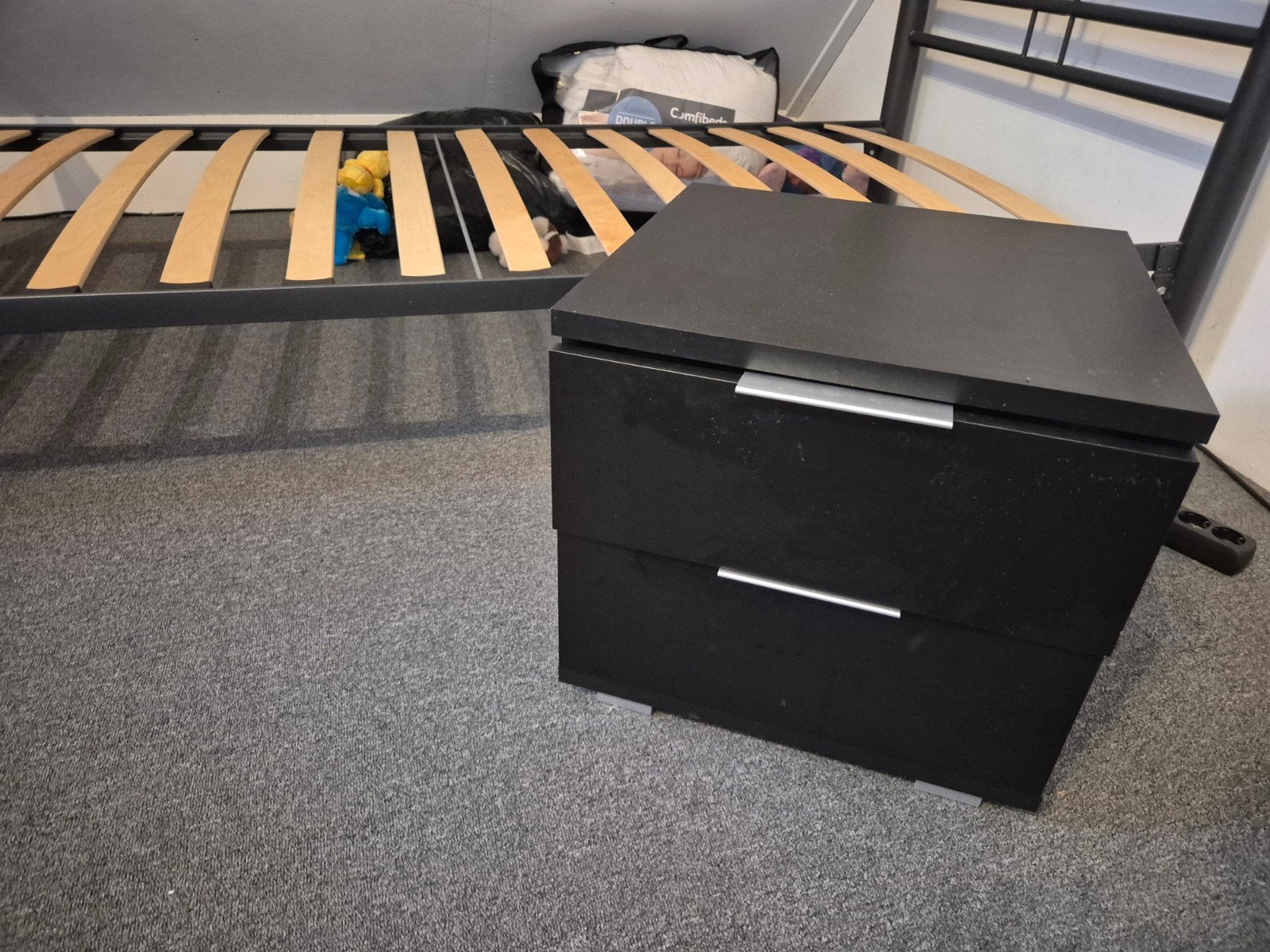 Eenpersoonsbed met lattenbodem - Zwart metaal, Ophalen, Gebruikt, 90 cm, Eenpersoons