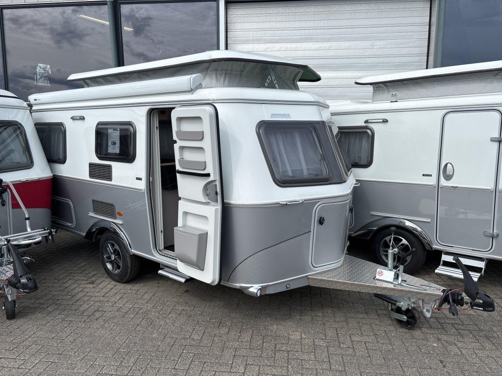 Eriba Touring 542 Urban Memphis, Schokbreker, Lengtebed, 4 tot 5 meter, Eriba