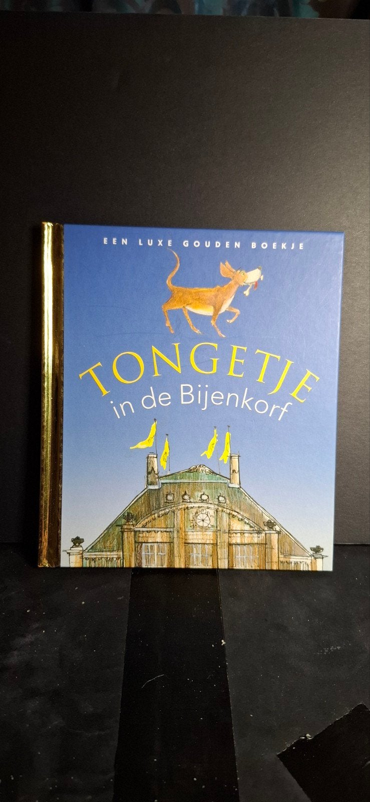 Tongetje in de Bijenkorf - Een Luxe Gouden Boekje, Boeken, Ophalen of Verzenden, Zo goed als nieuw, Onbekend, Fictie algemeen