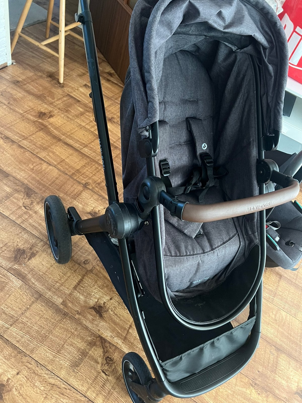 Maxi Cosi Zelia 2-in-1 kinderwagen