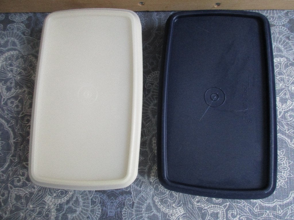 tupperware dubbel op dozen voor brood / vleeswaren samen 5,=, Ophalen of Verzenden, Zo goed als nieuw, Overige typen