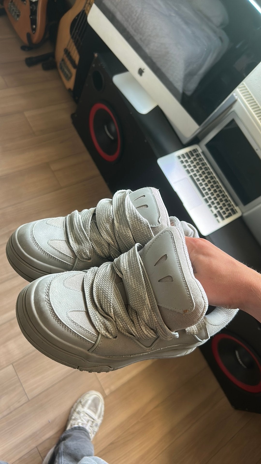 Bershka’s schoenen, Ophalen of Verzenden, Zo goed als nieuw, Overige kleuren