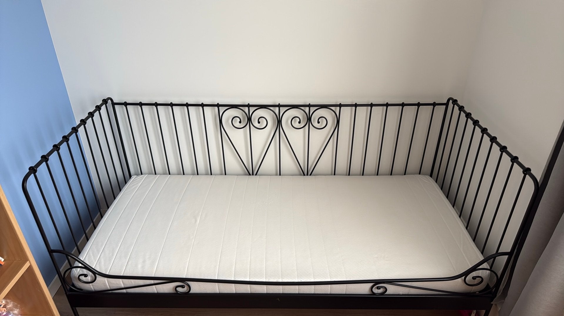 Ikea meldal bed en lattenbodem “sultan mane” incl matras, Ophalen, 85 tot 100 cm, Zo goed als nieuw, Lattenbodem