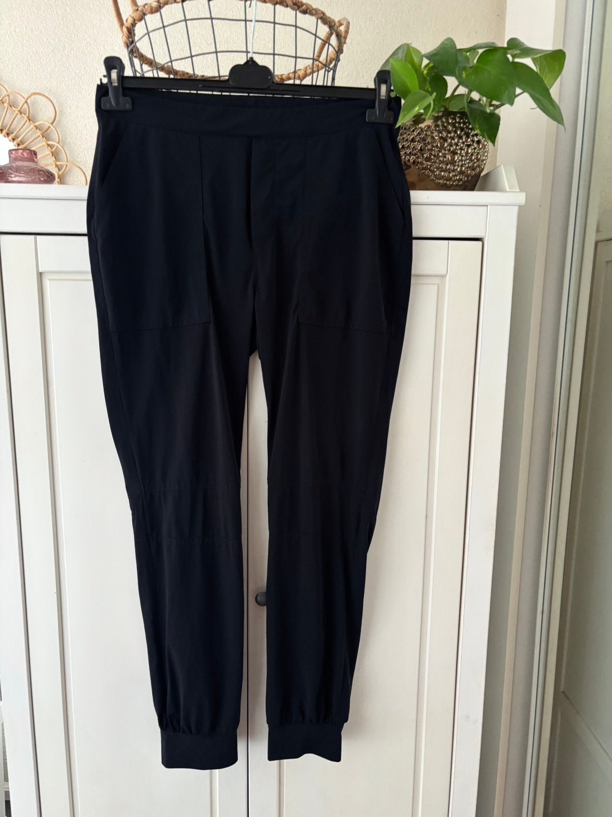Zenggi / trvl drss travelstof broek maat M, Maat 38/40 (M), Zwart, Ophalen of Verzenden, Zo goed als nieuw