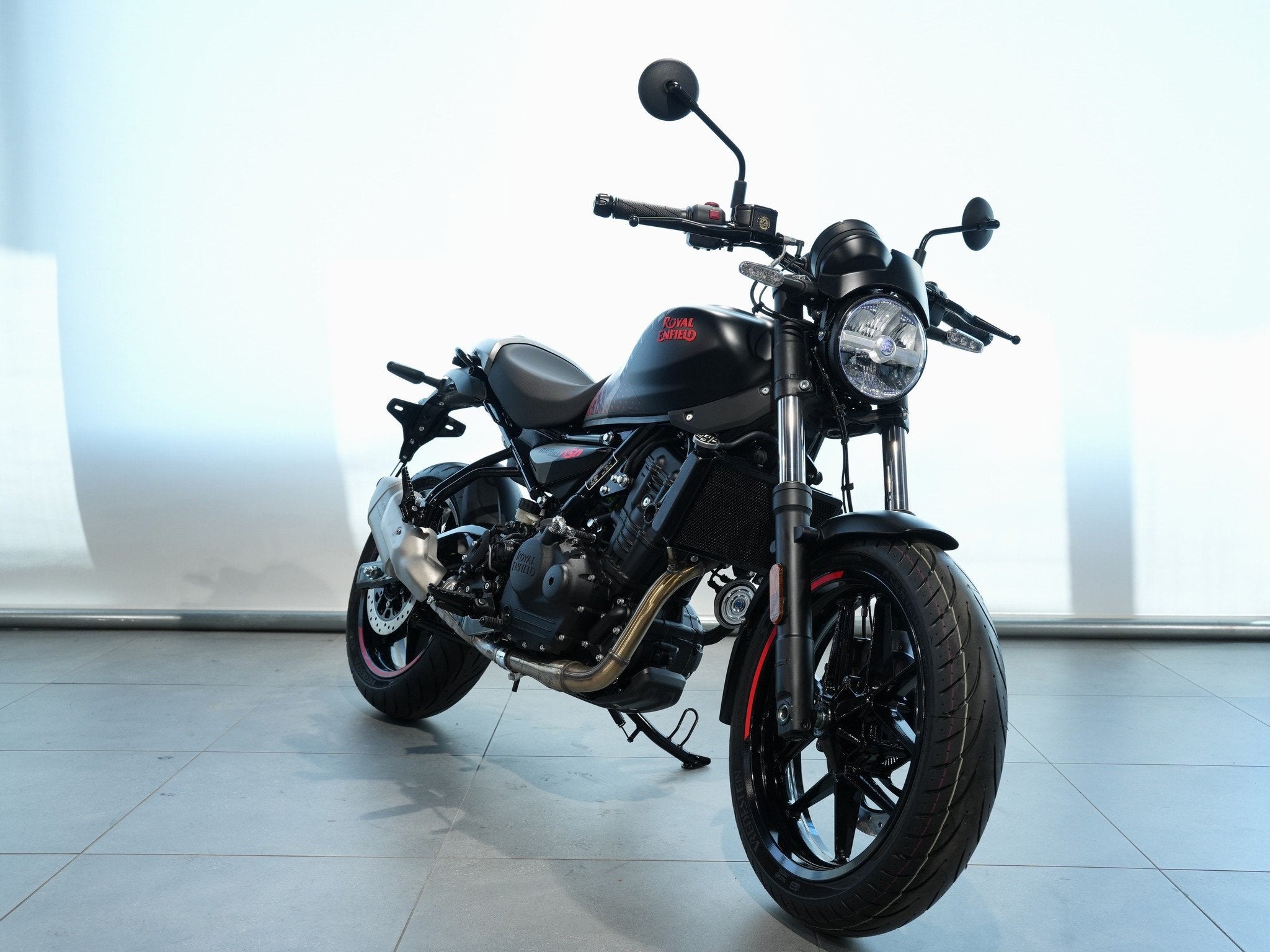 Royal-Enfield GUERRILLA 450 (bj 2026), Motoren, Motoren | Royal Enfield, Lorentzlaan 14
3401 MX  IJSSELSTEIN UT, Bedrijf, Toermotor
