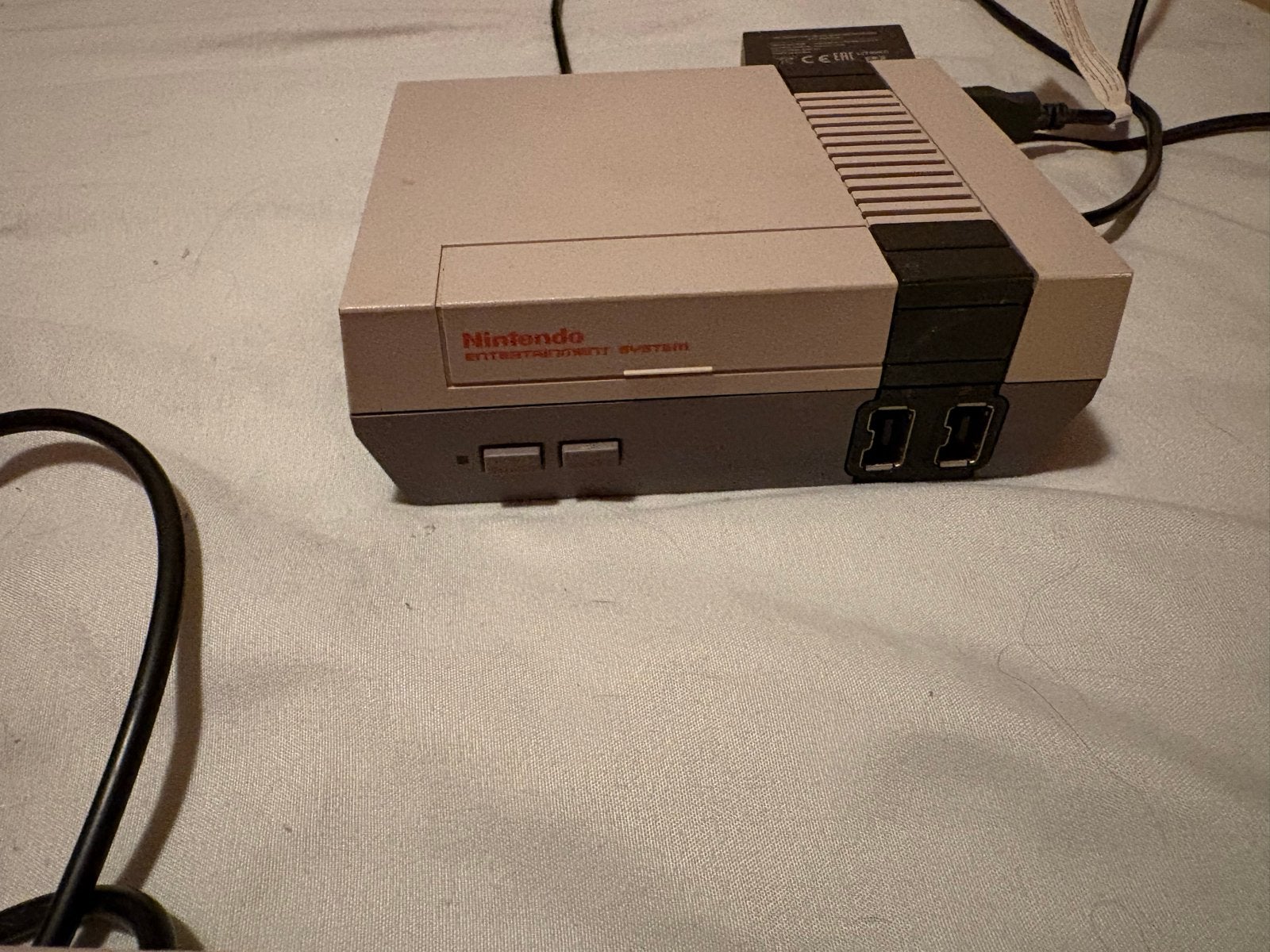 Nintendo NES Classic Mini met 2 controllers, Spelcomputers en Games, Spelcomputers | Nintendo NES, Ophalen of Verzenden, Gebruikt