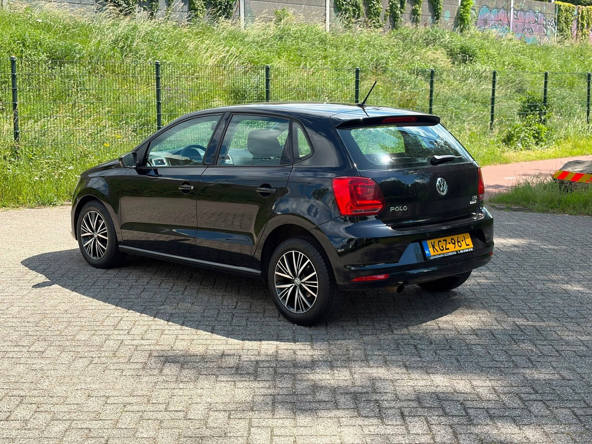 Volkswagen Polo 1.2 TSI Highline CRUISE I PDC I 2017BJ I ZEE, Auto's, Volkswagen, Gebruikt, 4 cilinders, Origineel Nederlands