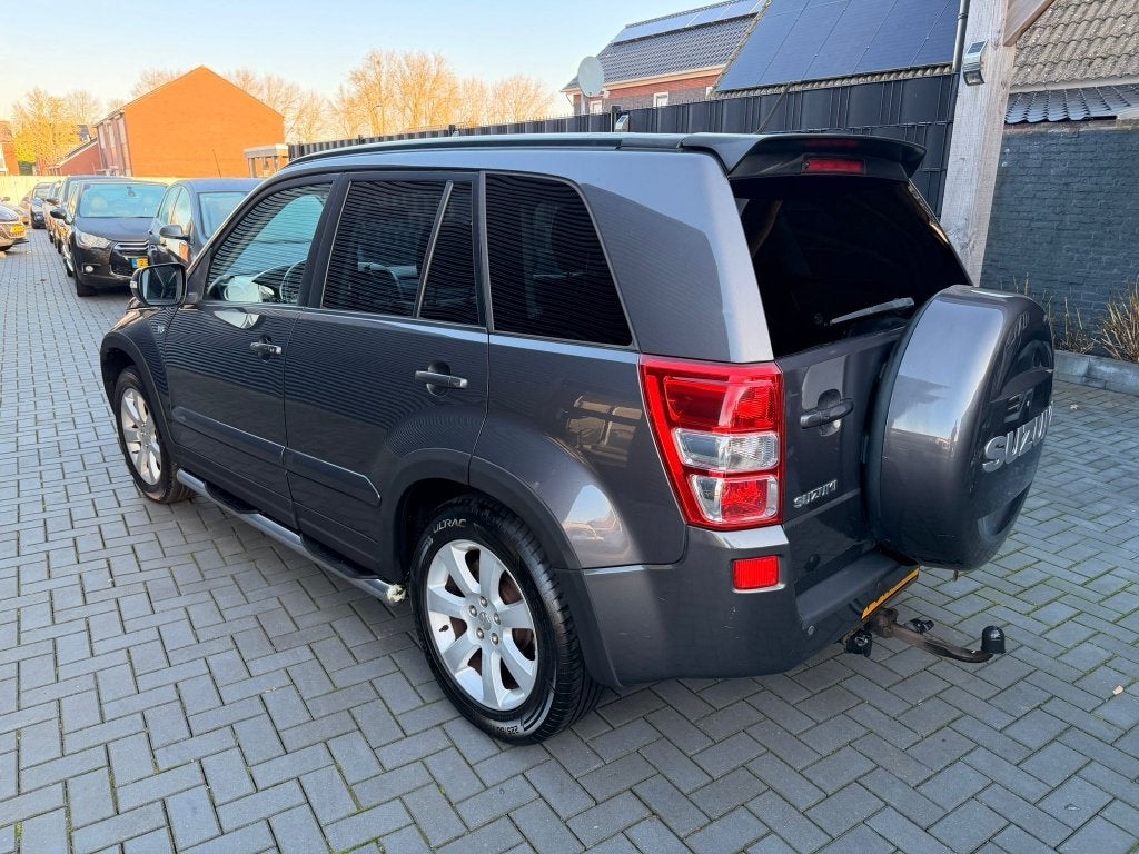 Suzuki Grand Vitara 3.2 V6| AUTOMAAT| 4X4| LEER| CLIMA| TREK, Automaat, Gebruikt, Zwart, 2000 kg