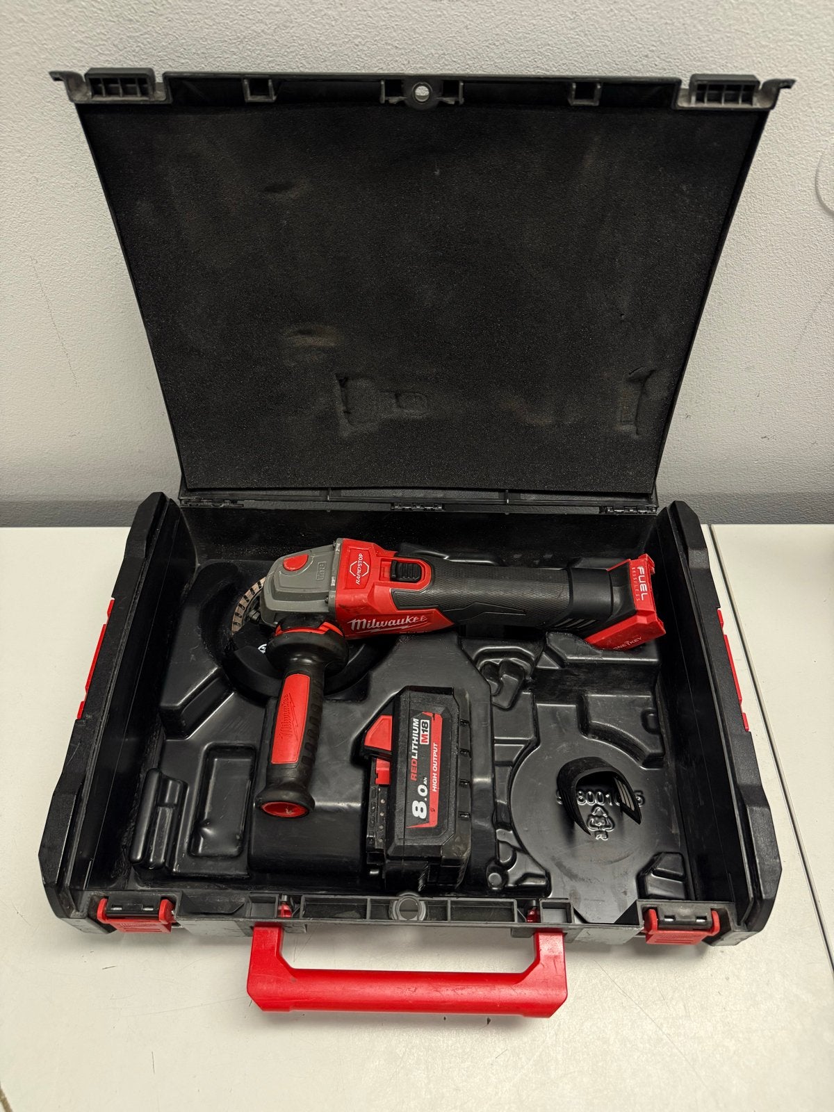 Milwaukee M18 ONEFSAG125XB Haakse Slijper met Accu en Koffer, Ophalen of Verzenden, Gebruikt