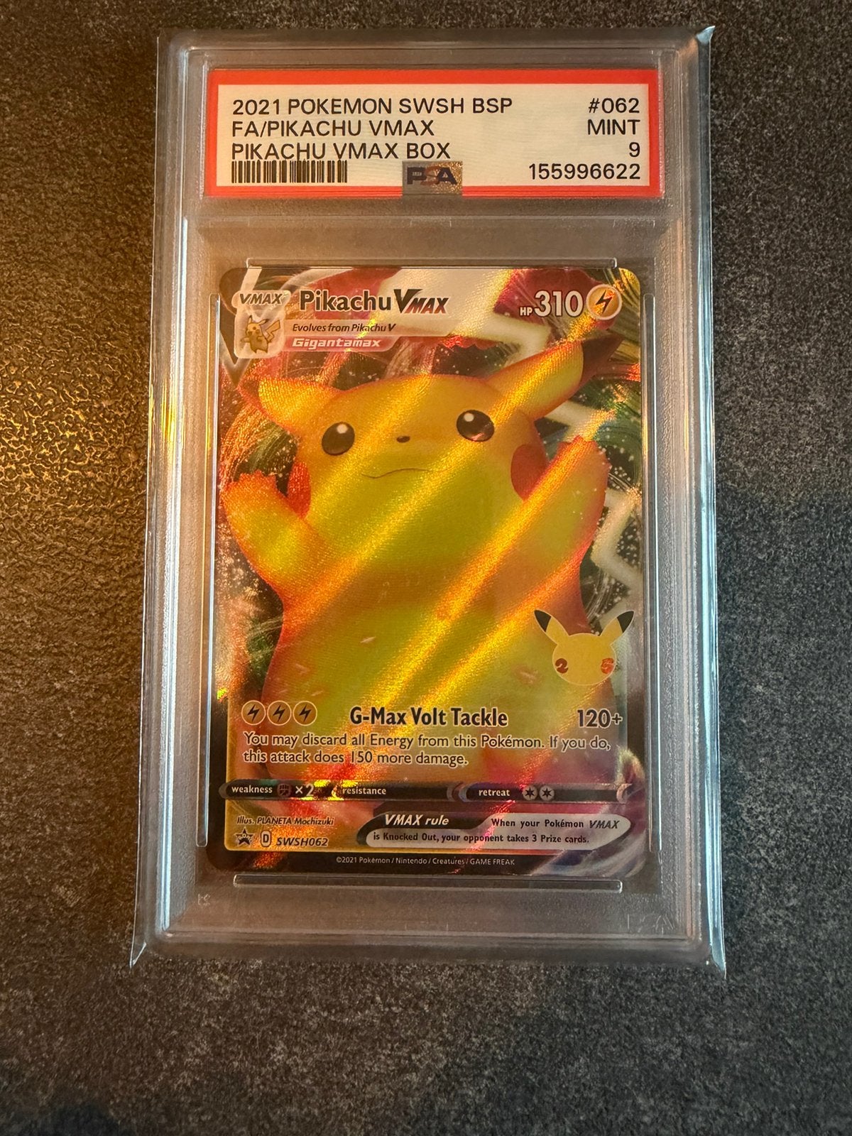 Pikachu Vmax swsh062 Pokémon Promo Graded PSA 9, Ophalen of Verzenden, Zo goed als nieuw