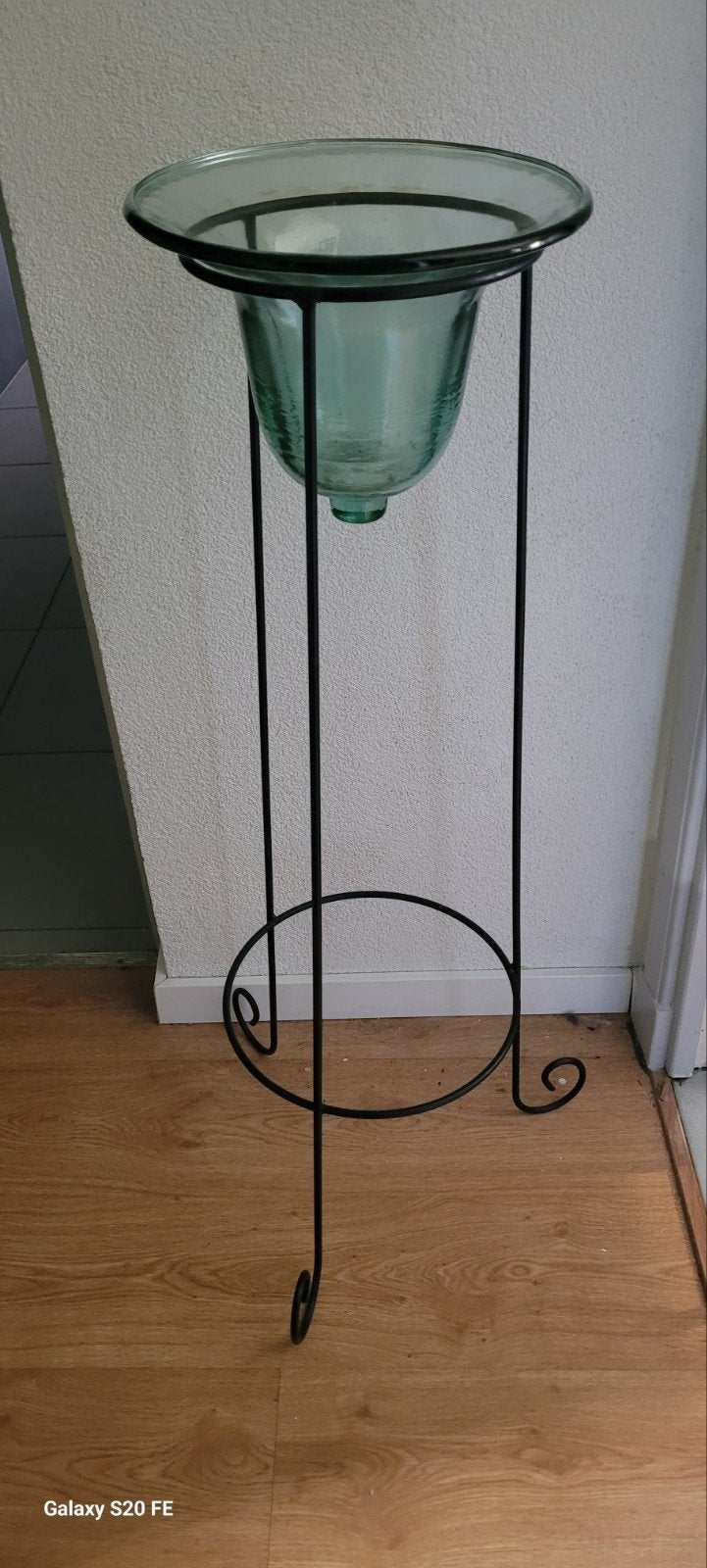 Plantenstandaard met glazen kelk - 1.2m hoog, Huis en Inrichting, Ophalen, Gebruikt, Op voet, Zwart