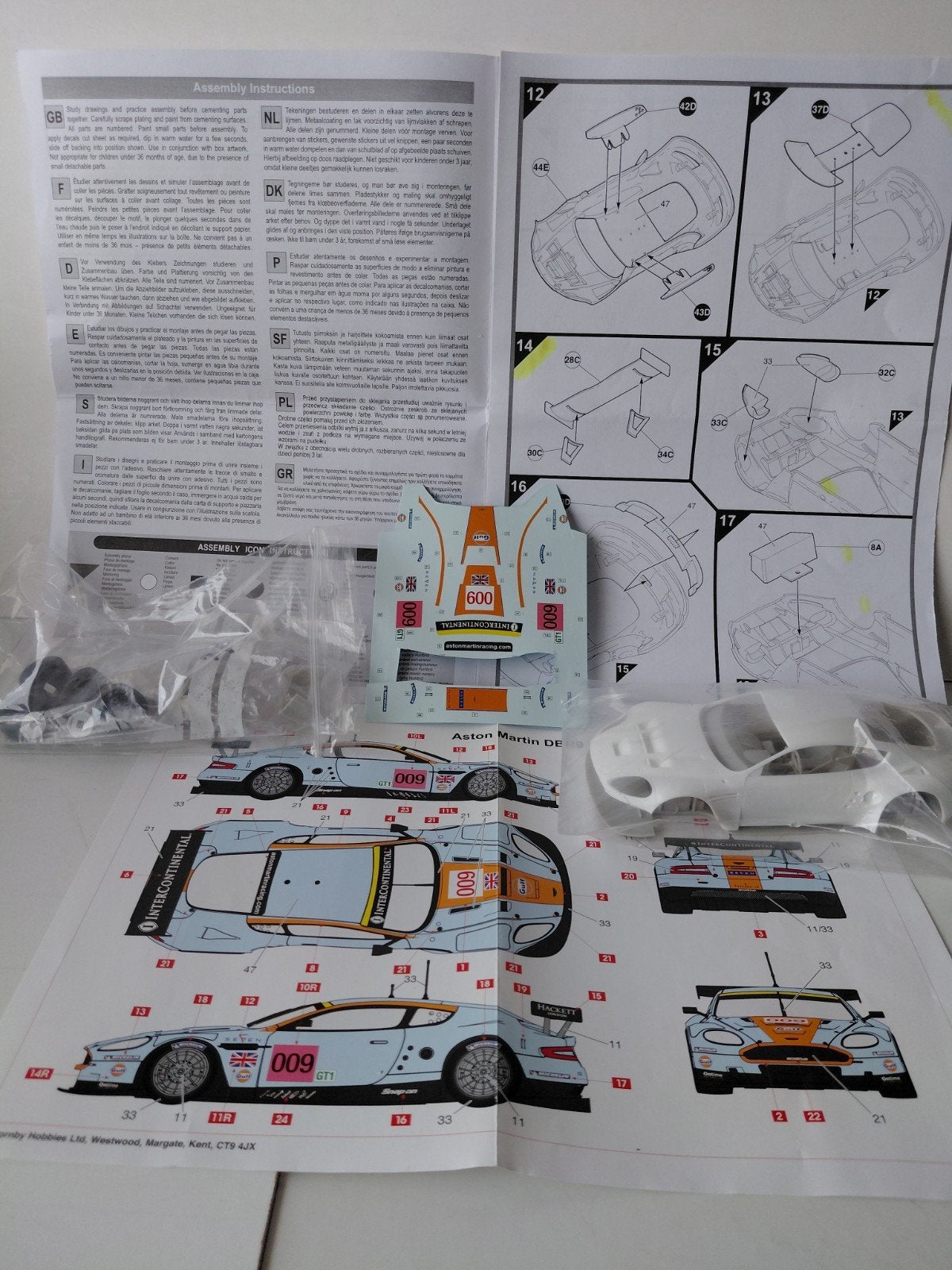airfix Aston Martin DBR9 gulf 1;32 incompleet!!, Ophalen of Verzenden, 1:32 tot 1:50, Auto, Airfix