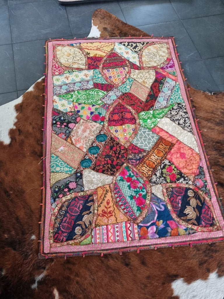 handgemaaklte patchwork quilt uit Oman – Gevoerd, Ophalen, 99 cm, Boho, Textiel