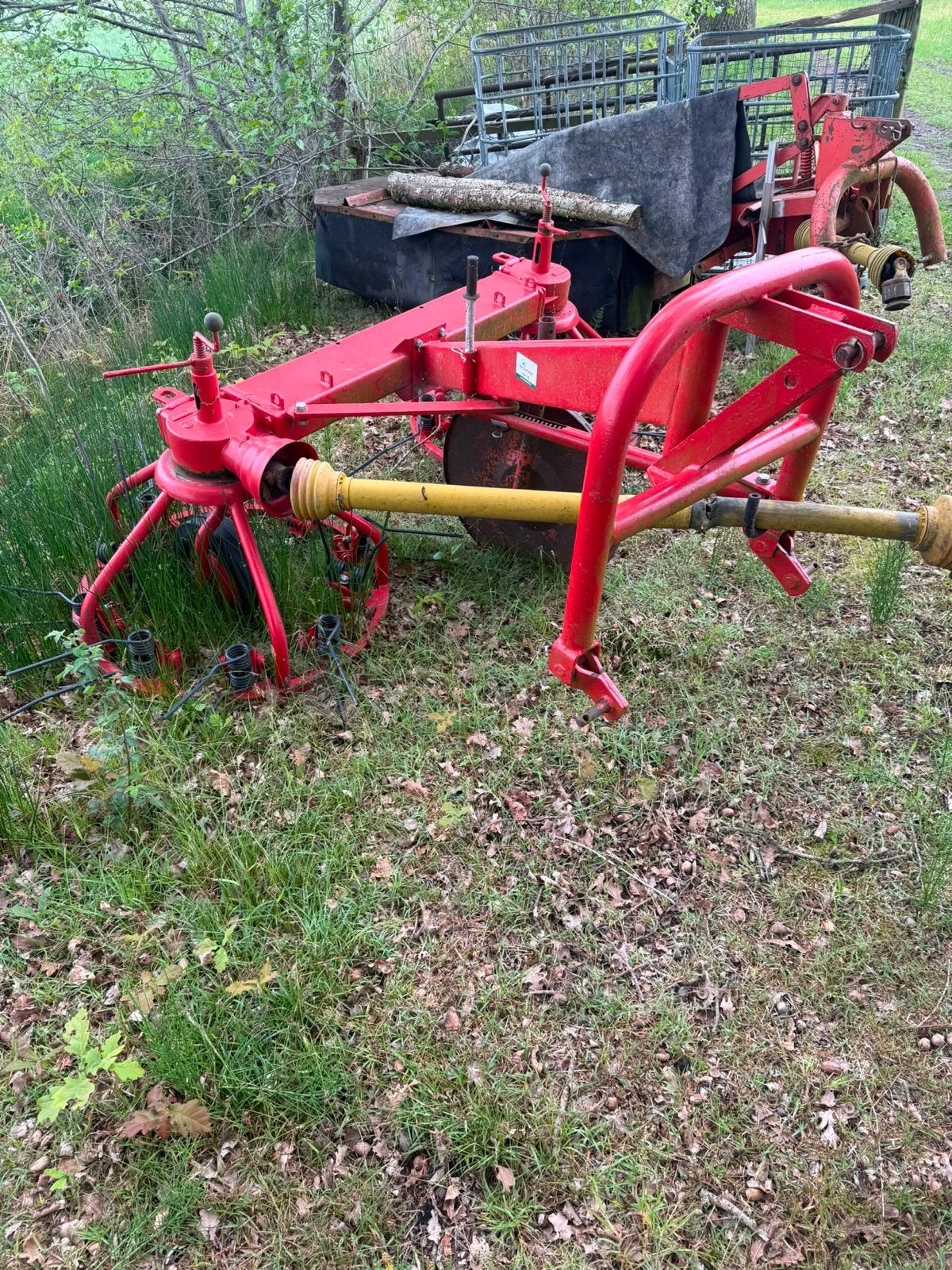 Rode hooihark / schudder - Goede staat, Ophalen, Veehouderij, Weidebouw