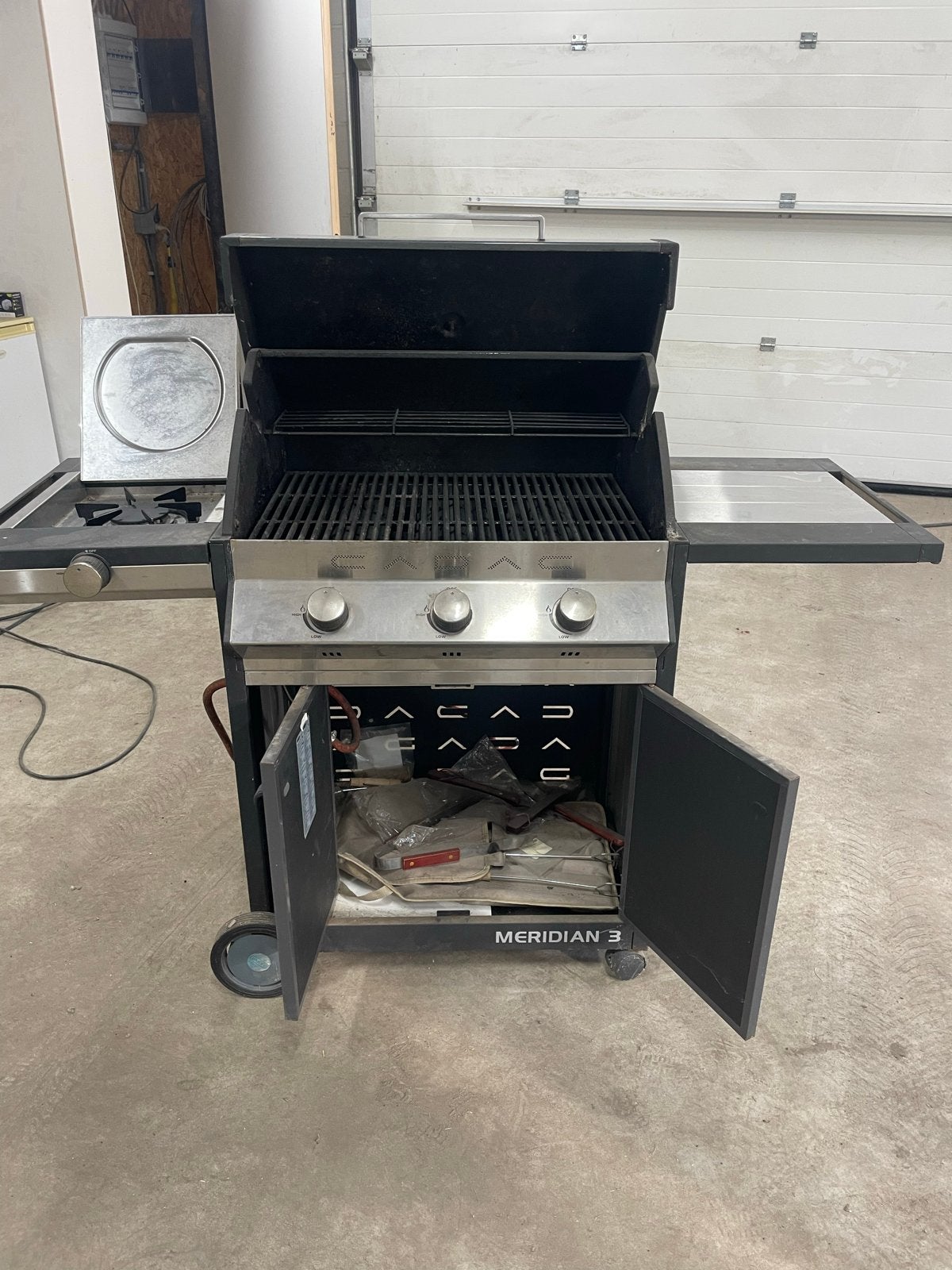 CADAC Meridian 3 Gasbarbecue met zijbrander, Ophalen, Gebruikt