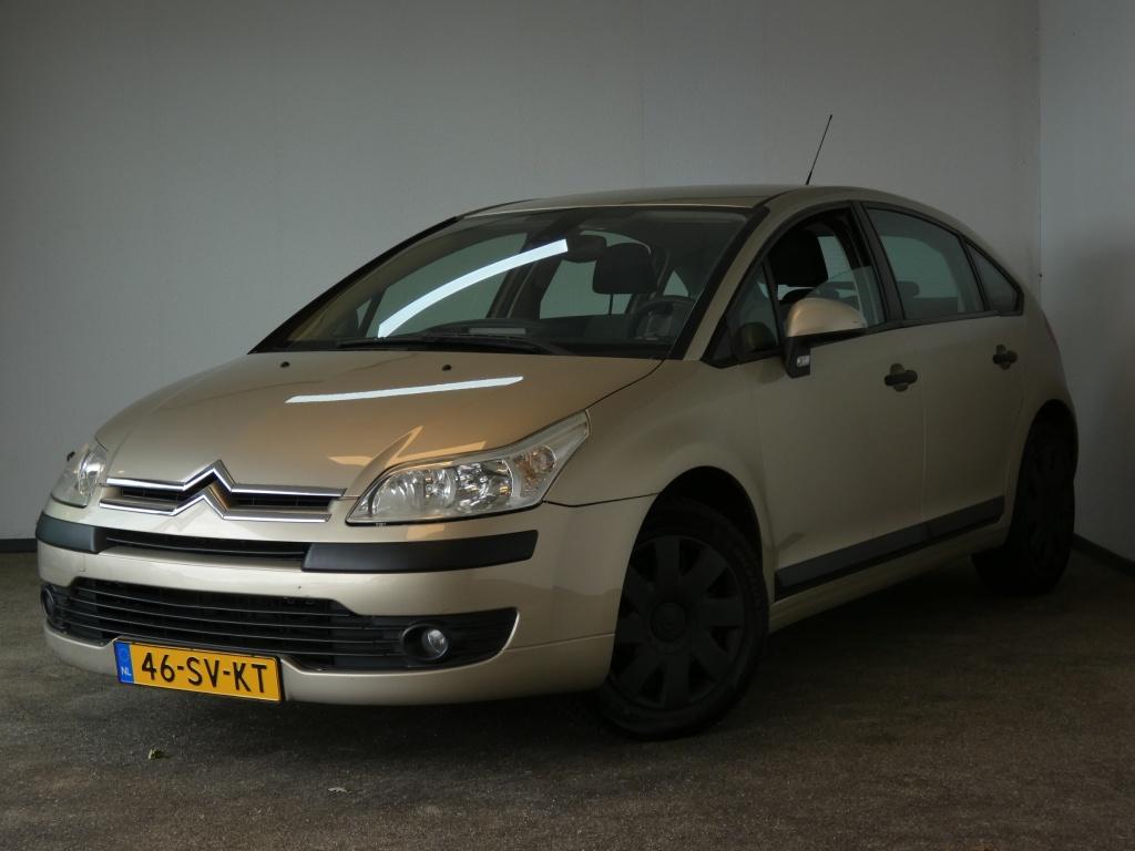 Citroën C4 1.6-16V L. Prestige Nwe APK airco (bj 2006), Voorwielaandrijving, Gebruikt, 4 cilinders, Beige