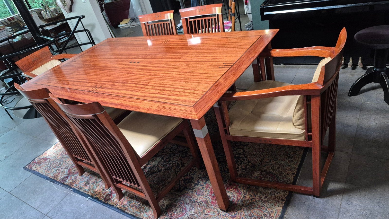Schuitema eettafel met 6 stoelen, waarvan 2 met armleuning, Ophalen, Gebruikt, 100 tot 150 cm, Vijf personen of meer